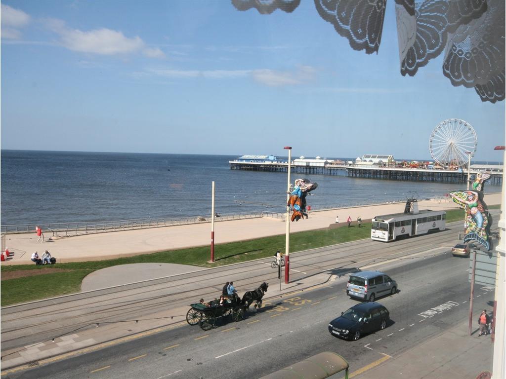 The Blenheim Mount Hotel Blackpool Oda fotoğraf